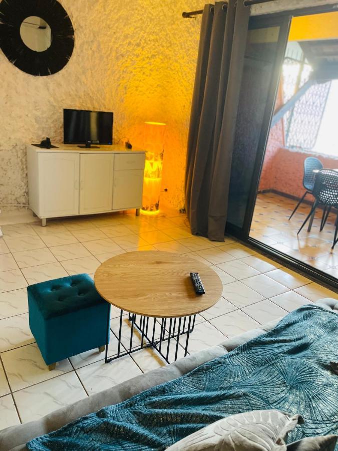 Olotus Studio Punaauia المظهر الخارجي الصورة
